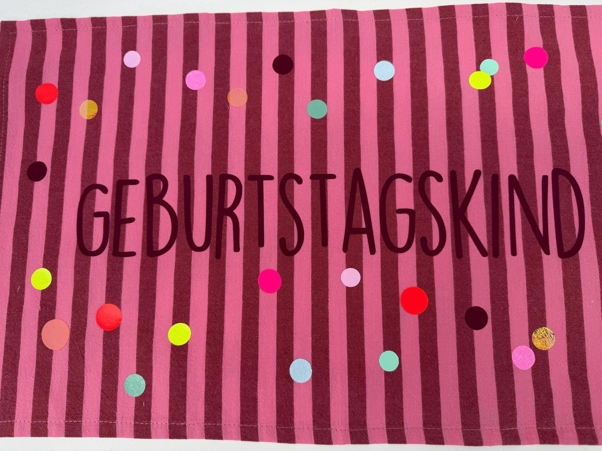 Geburtstagstisch-Set, Kindergeburtstag Dekoration, Happy Birthday, Geburtstagstisch, Geburtstagskind,Tischdecke Streifen,bunte Punkte,neon