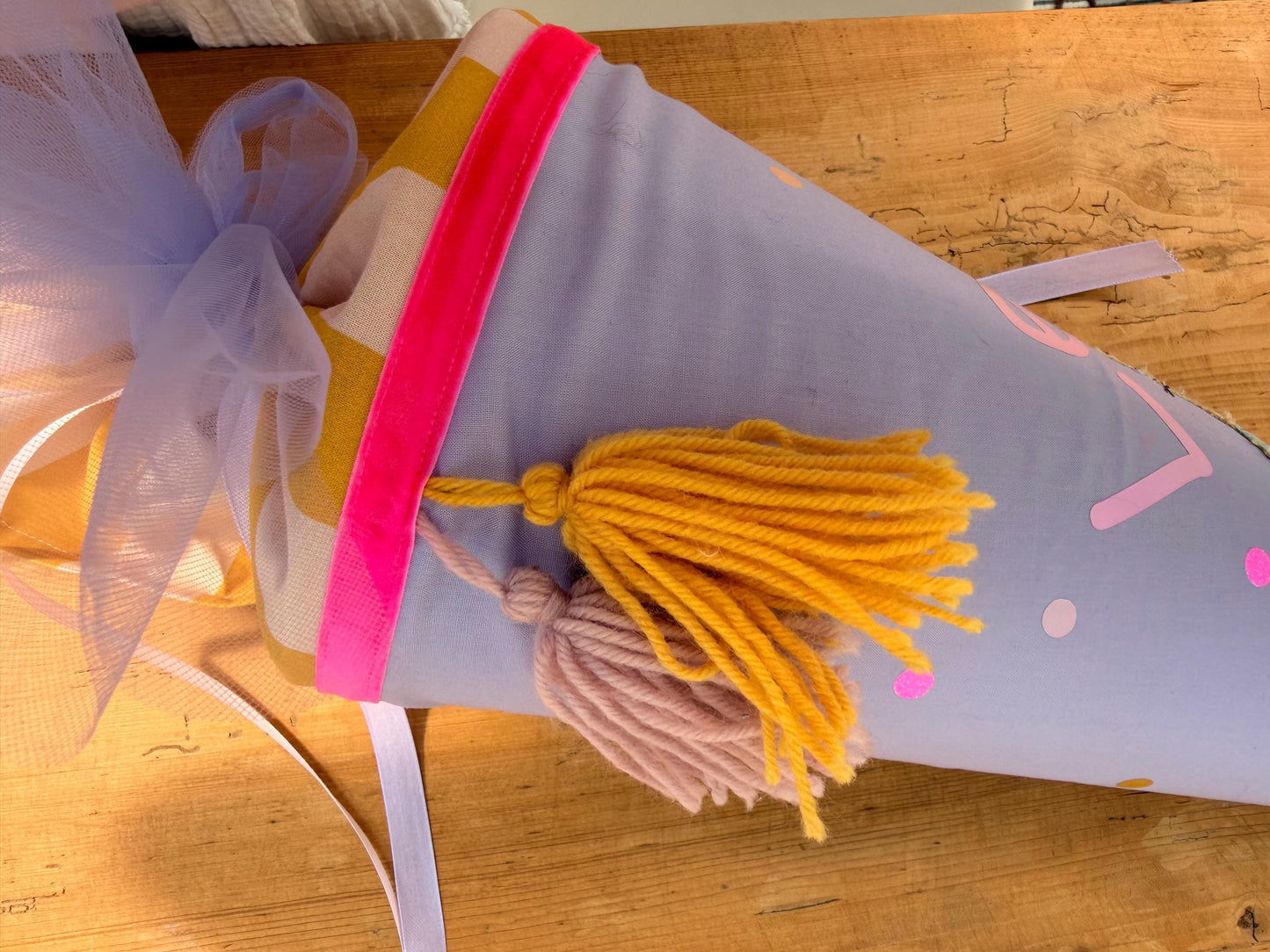 Einzelstück "Leni",Schultüte Musselin, Schultüte Mädchen,Schultüte Pferd, Einschulung, Musselinschultüte, Konfetti, Schultüte personalisiert