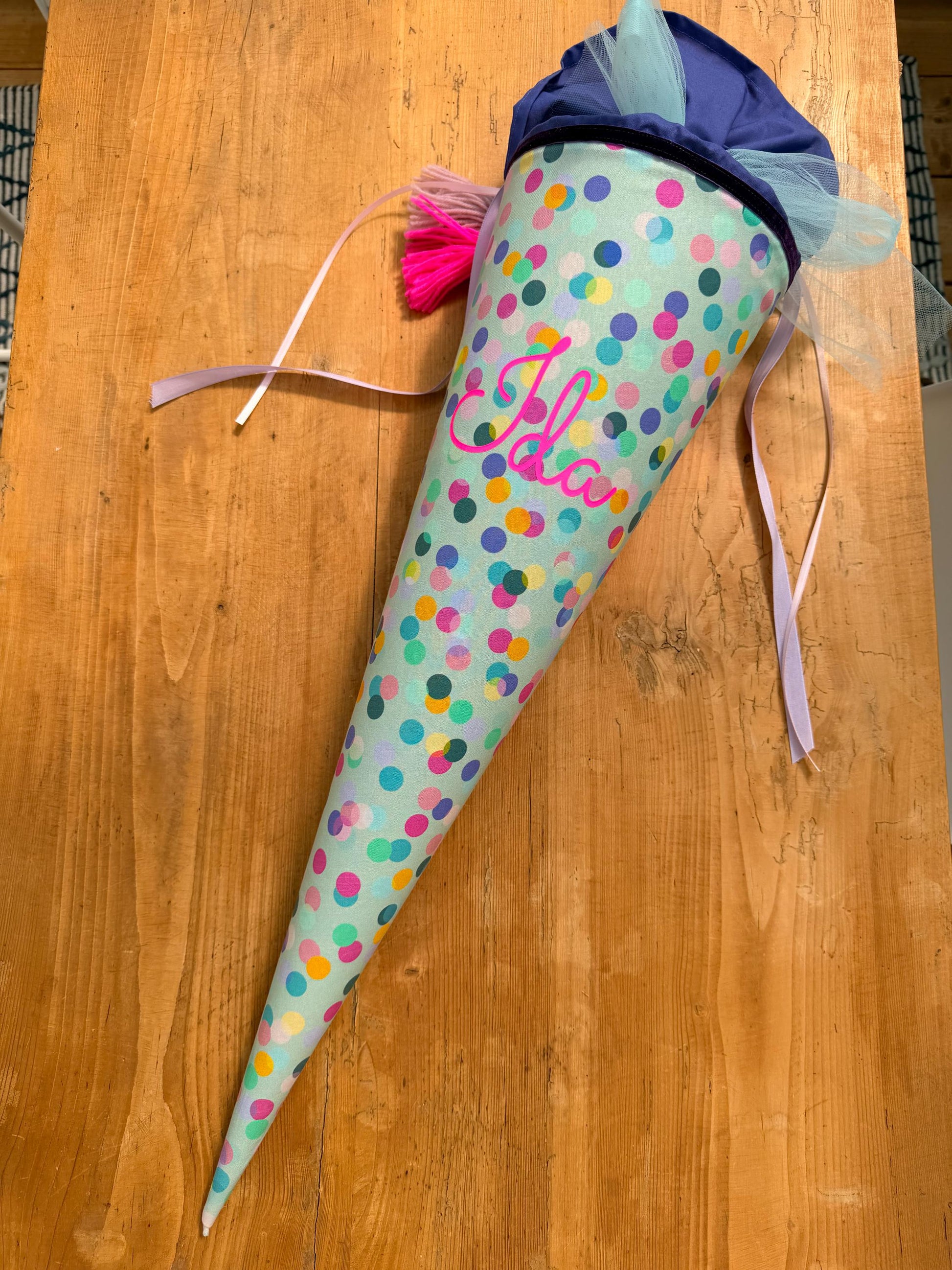 Einzelstück mit Namen "Ida"Schultüte, Zuckertüte, Trosttüte Musselin Schultüte Stoff Schulanfang Einschulung bunte Konfetti lila neon pink