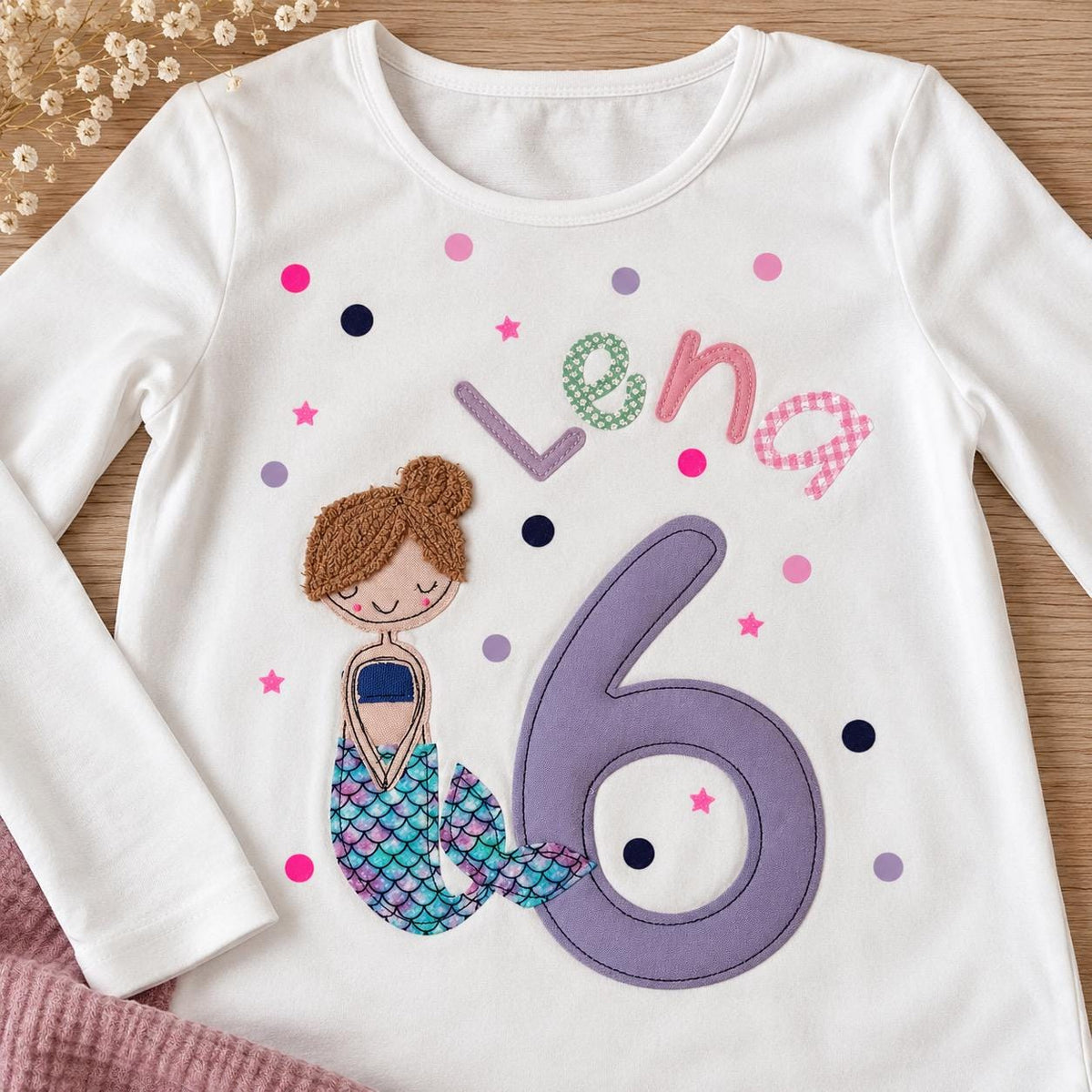 Geburtstagsshirt Mädchen | Meerjungfrau Shirt | Personalisiertes Shirt mit Name & Zahl | Geburtstagsoutfit Mädchen | Geschenk zum Geburtstag