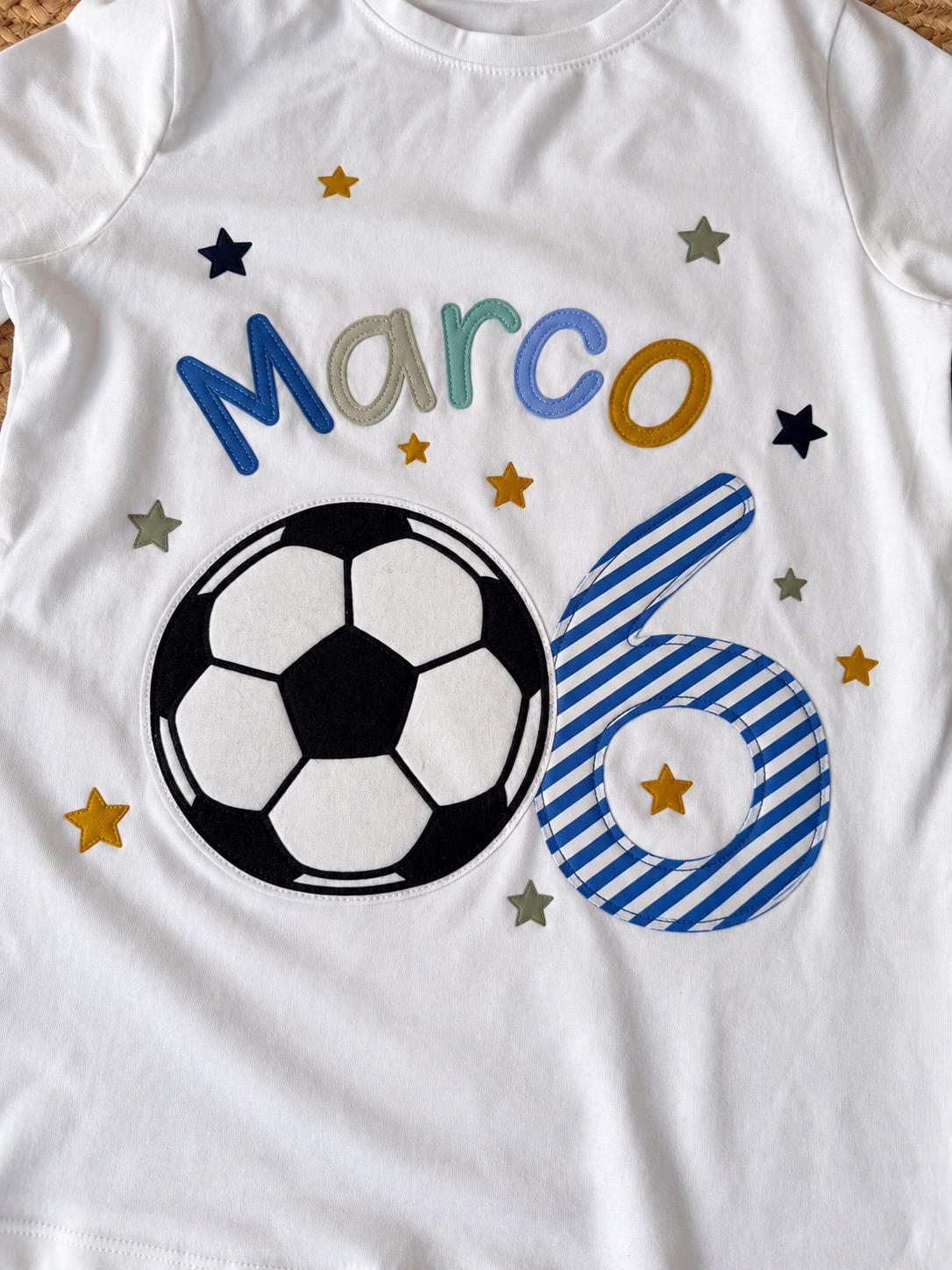 Geburtstagsshirt Fußball Junge | Personalisiertes Shirt mit Name & Zahl | Fußball Geburtstag | Geburtstagsshirt Kinder