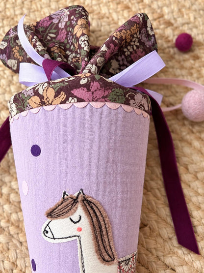 Kindergartentüte Pferd aus Musselin | Personalisierte Schultüte mit Namen | Kita Tüte für Mädchen | Zuckertüte zum Kindergartenstart