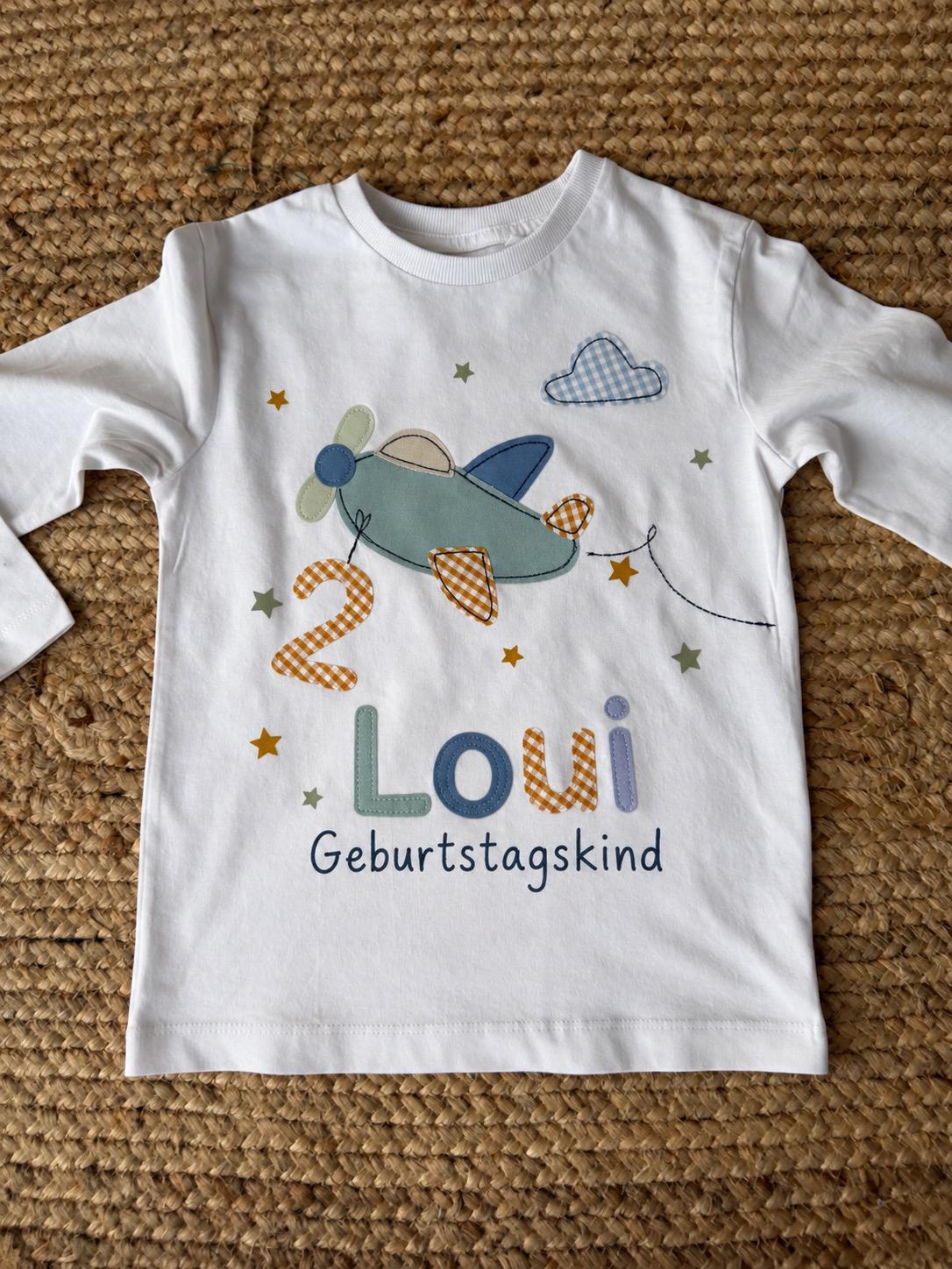 Geburtstagsshirt Flugzeug mit Namen | Personalisiertes Kindershirt für Jungen | Geburtstagsshirt mit Applikation | Geschenk zum Geburtstag
