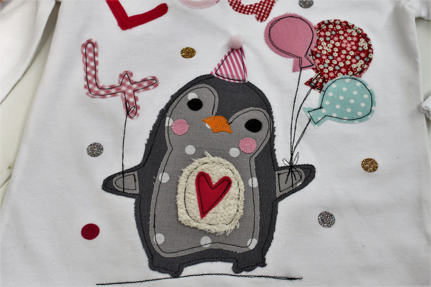 Geburtstagsshirt Kinder,Geburtstagsshirt,Shirt Mädchen,Shirt mit Name,Shirt mit Zahl, Pinguin, Shirt mit Pinguin,T-Shirt, Kindergeburtstag