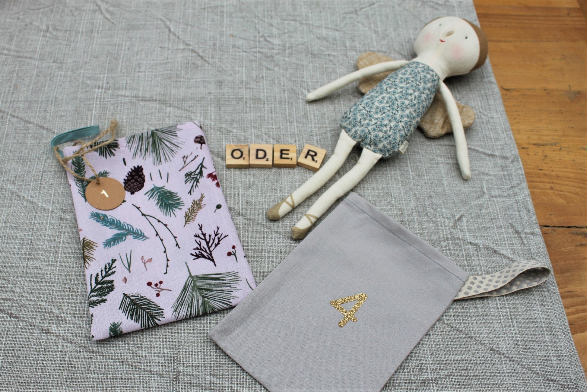 Nur noch wenige Stück, Adventskalender Stoff,Adventskalender Kinder,Adventskalender zum Befüllen, Adventskalender skandinavisch, Haus