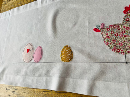 kurze Lieferzeit! Tischläufer Ostern, Tischdecke Ostern, Osterhase, Frühling, Ostern Deko, Frühlingsdeko, Huhn